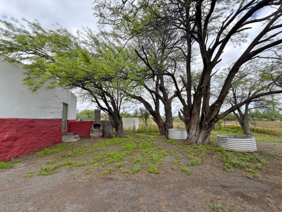 4 Bedroom Property for Sale in Merweville Western Cape